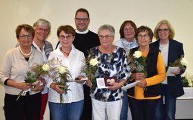 Geehrte Mitglieder Frauenbund Grafenwöhr für 40 Jahre Geehrte Mitglieder Frauenbund Grafenwöhr für 40 Jahre